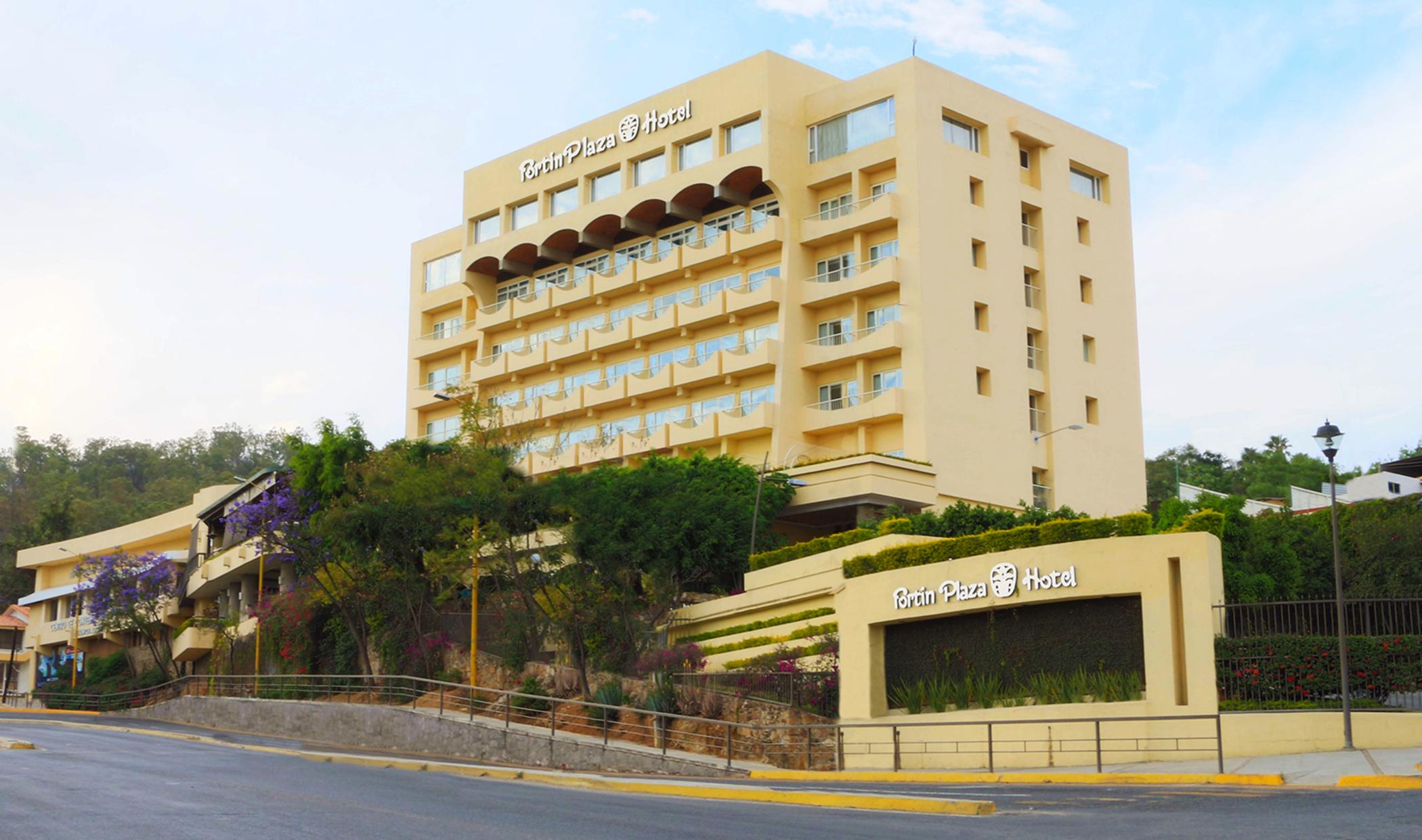 Hotel Fortin Plaza Oaxaca ภายนอก รูปภาพ