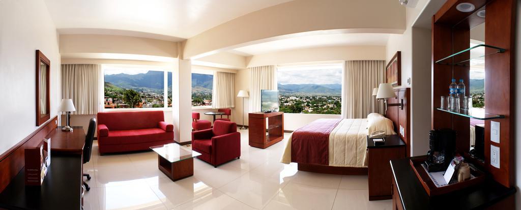 Hotel Fortin Plaza Oaxaca ภายนอก รูปภาพ